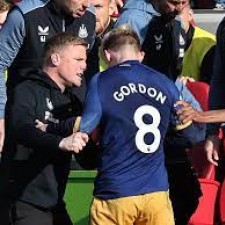 Generalerne fra Premier Leagues lokale tyranner faldt ud